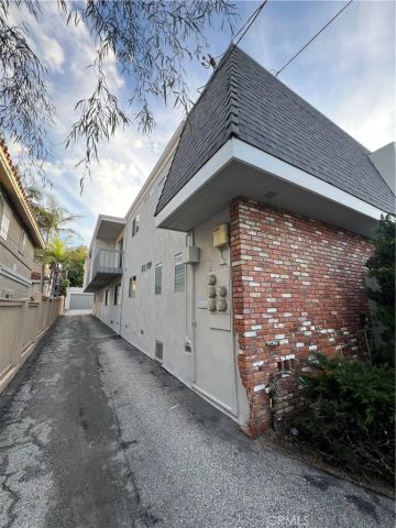 1912 Bataan Road, Redondo Beach, CA 90278