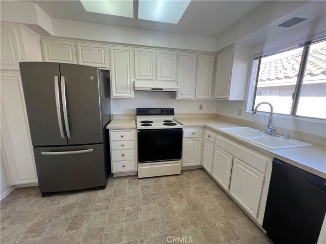 1912 Bataan Road, Redondo Beach, CA 90278