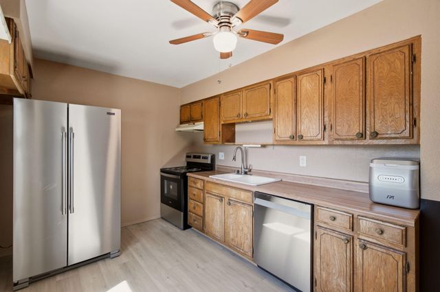 1312 Boatright Drive NE, Albuquerque, NM 87112