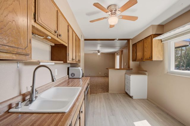 1312 Boatright Drive NE, Albuquerque, NM 87112