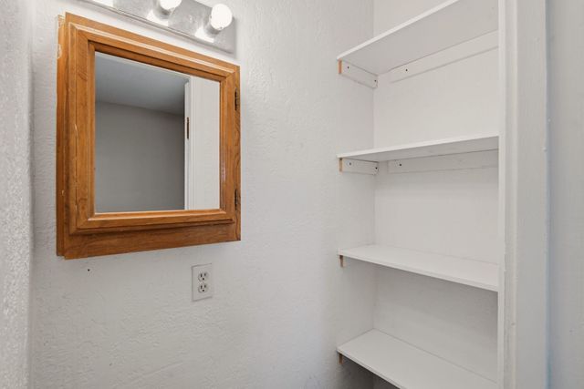 1312 Boatright Drive NE, Albuquerque, NM 87112