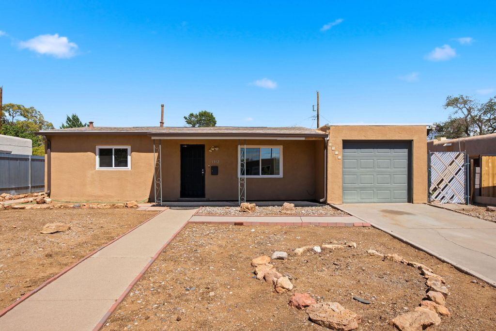 1312 Boatright Drive NE, Albuquerque, NM 87112