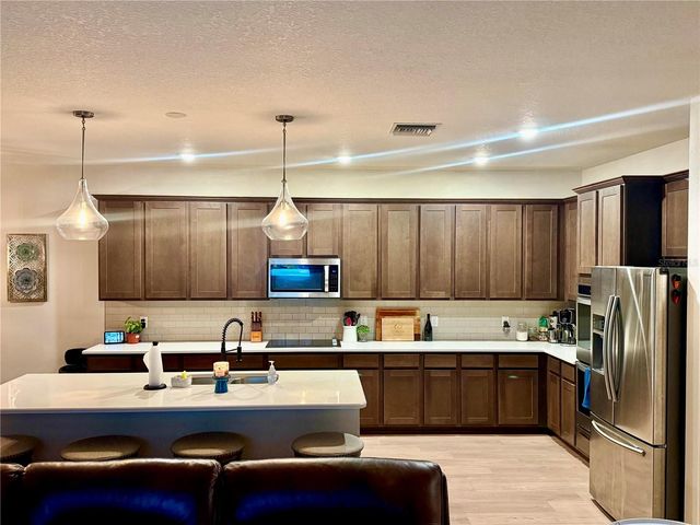 8000 SEQUESTER LOOP, Land O Lakes, FL 34637