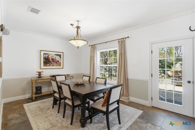 108 Quarry Crest Circle, San Marcos, TX 78666