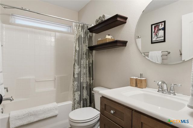 108 Quarry Crest Circle, San Marcos, TX 78666