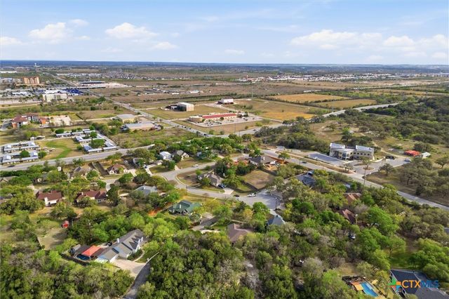 108 Quarry Crest Circle, San Marcos, TX 78666