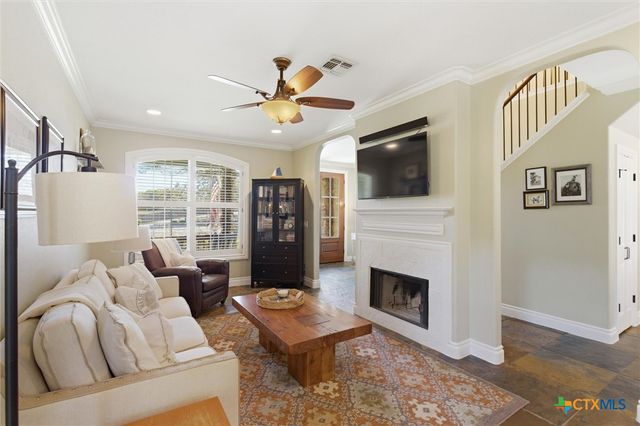 108 Quarry Crest Circle, San Marcos, TX 78666