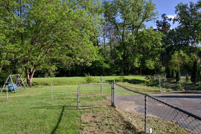 4964 Shihmen Dr, Antioch, TN 37013