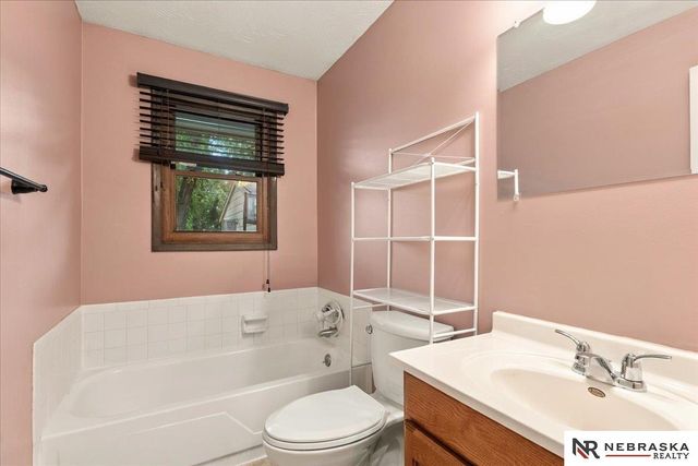 1541 Fairfield Street, Lincoln, NE 68521