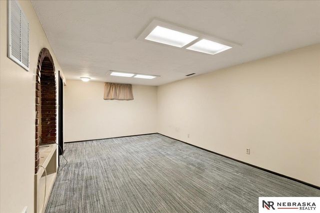 1541 Fairfield Street, Lincoln, NE 68521