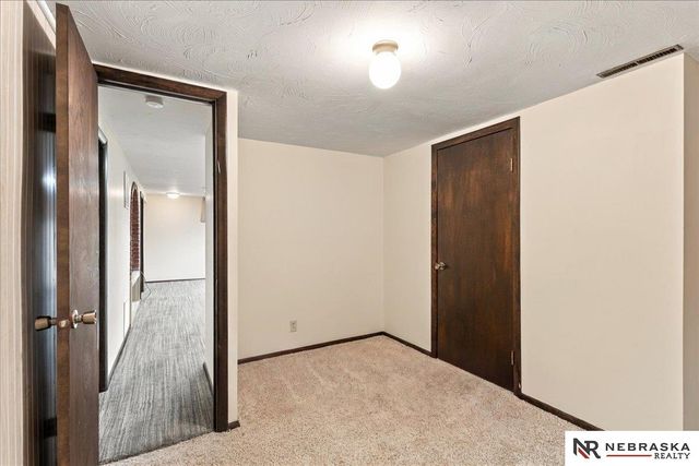 1541 Fairfield Street, Lincoln, NE 68521