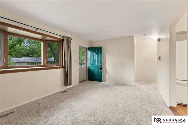 1541 Fairfield Street, Lincoln, NE 68521