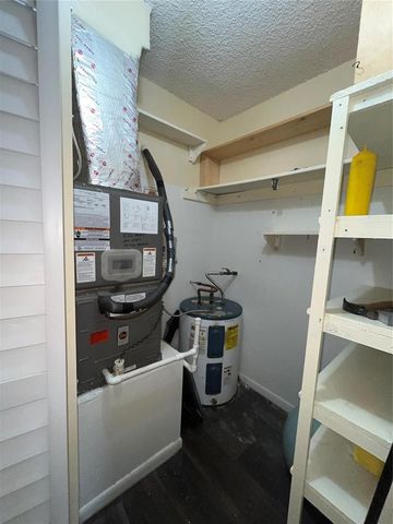 9141 Sunrise Lakes Boulevard 115, Sunrise, FL 33322
