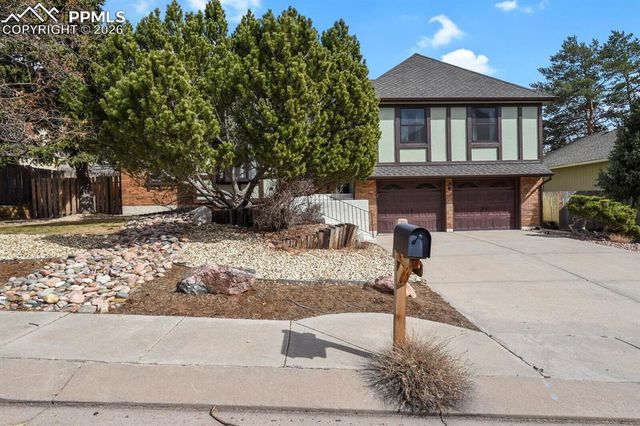 6545 Grey Eagle Lane, Colorado Springs, CO 80919