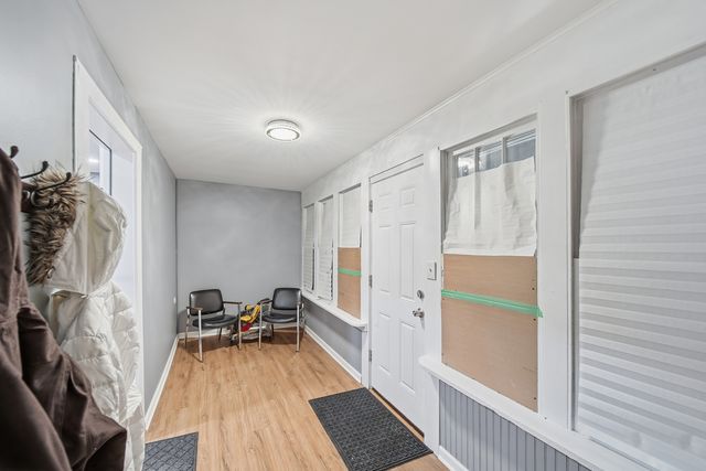 105 E Knox Street, Morrison, IL 61270