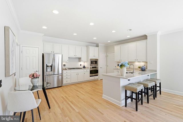 20783 RED CEDAR DR, Leesburg, VA 20175
