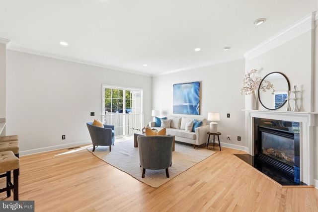 20783 RED CEDAR DR, Leesburg, VA 20175