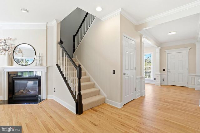 20783 RED CEDAR DR, Leesburg, VA 20175