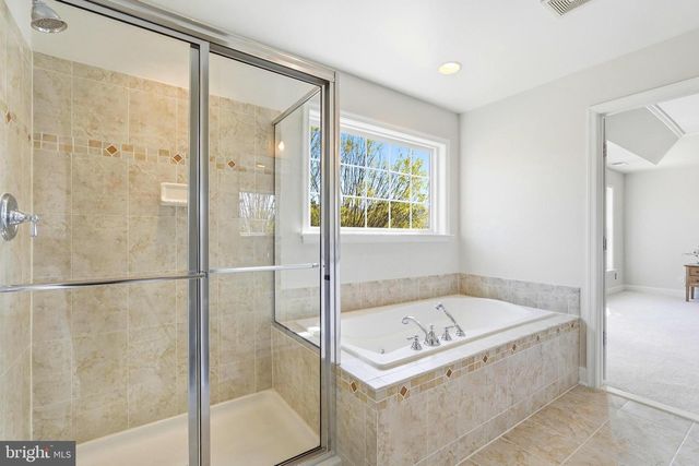 20783 RED CEDAR DR, Leesburg, VA 20175