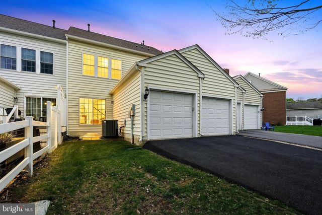 20783 RED CEDAR DR, Leesburg, VA 20175