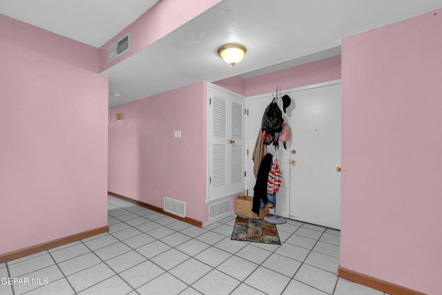 608 CENTENNIAL Drive, El Paso, TX 79912