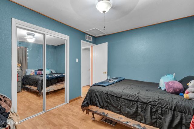 608 CENTENNIAL Drive, El Paso, TX 79912