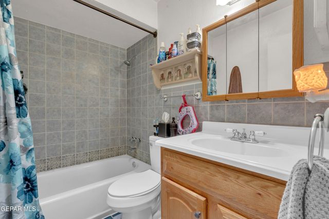 608 CENTENNIAL Drive, El Paso, TX 79912