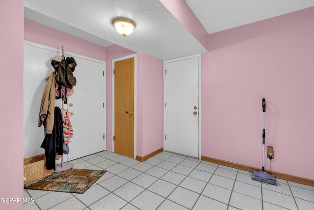 608 CENTENNIAL Drive, El Paso, TX 79912