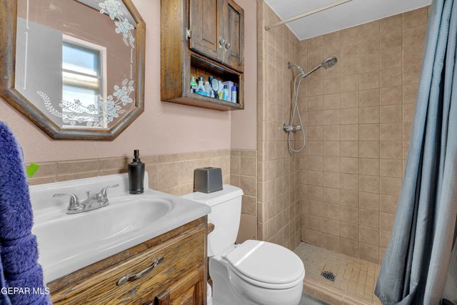 608 CENTENNIAL Drive, El Paso, TX 79912