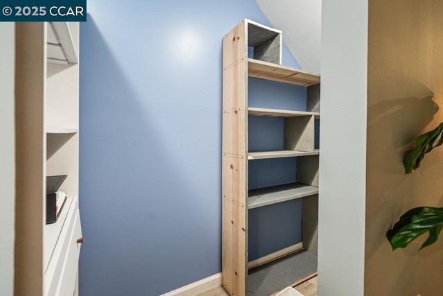 1201 Pine St 130, Oakland, CA 94607