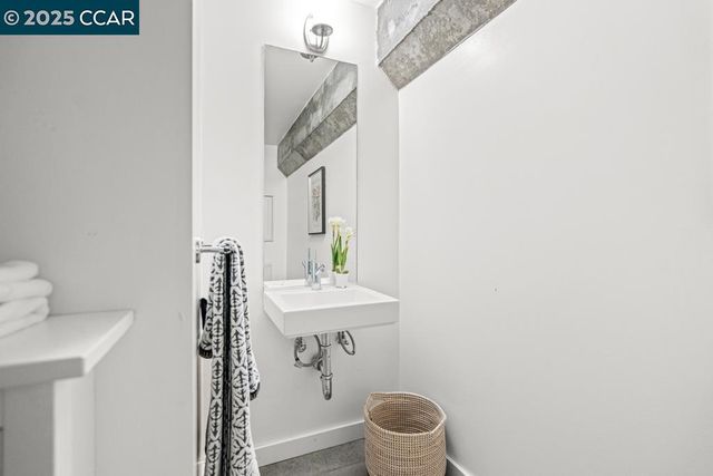 1201 Pine St 130, Oakland, CA 94607