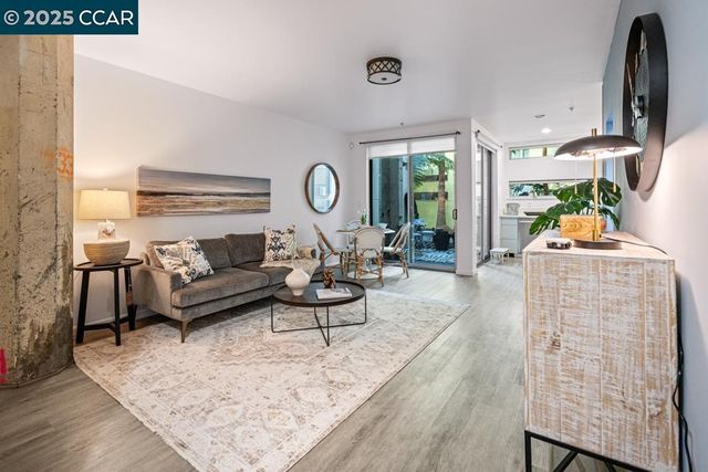 1201 Pine St 130, Oakland, CA 94607