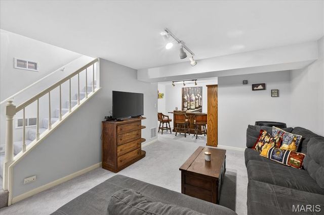 16512 Carriage View Court, Wildwood, MO 63040