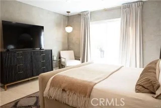 1353 N Fuller Avenue 103, Los Angeles, CA 90046