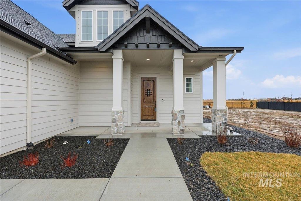 7800 W Flathead Lake St, Eagle, ID 83616 photo 2