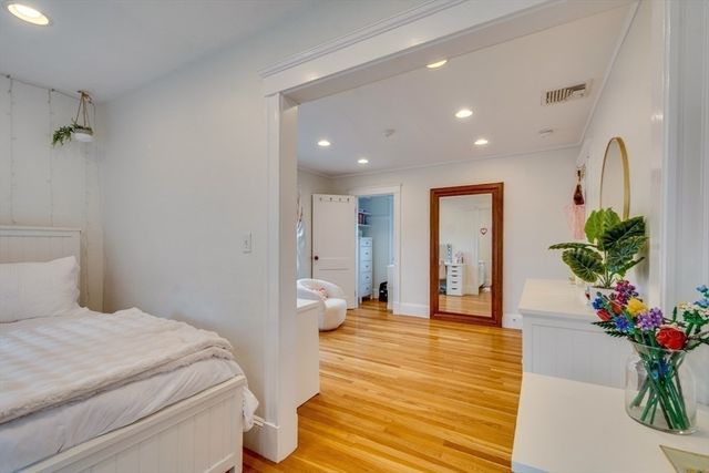 182 Highland Ave, Arlington, MA 02476