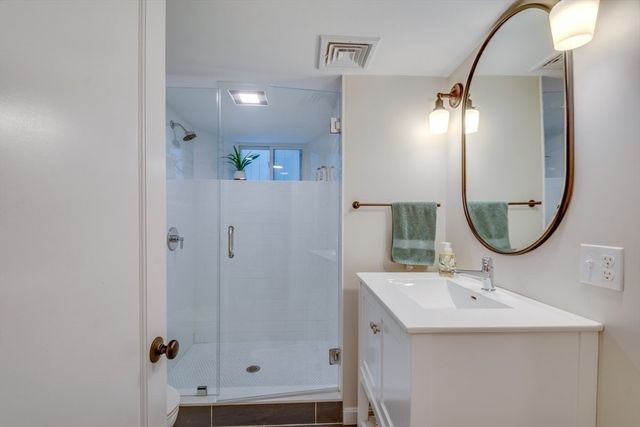 182 Highland Ave, Arlington, MA 02476