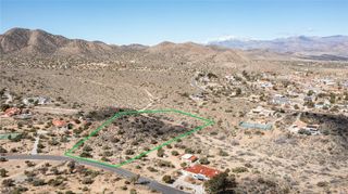 9486 Carmelita Circle, Yucca Valley, CA 92284
