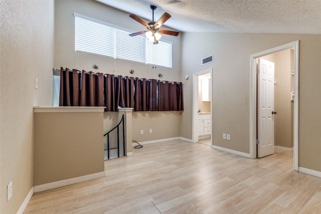 12900 Walden Road 104A, Montgomery, TX 77356