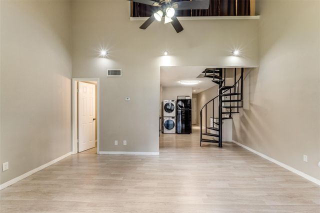 12900 Walden Road 104A, Montgomery, TX 77356
