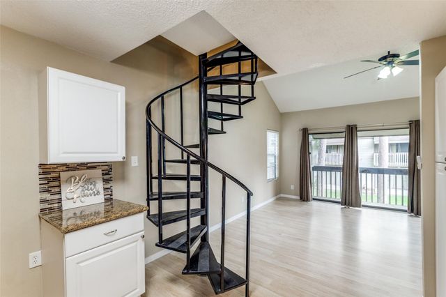 12900 Walden Road 104A, Montgomery, TX 77356