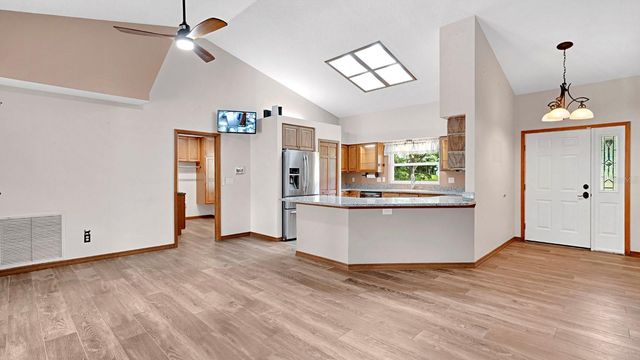 10502 LAKE HILL DRIVE, Clermont, FL 34711