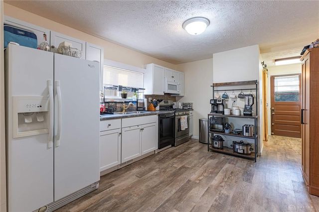 2721 Cadillac Street, Moraine, OH 45439