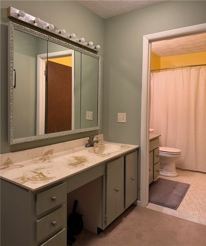 26 Colonial Parkway H, Pittsford, NY 14534