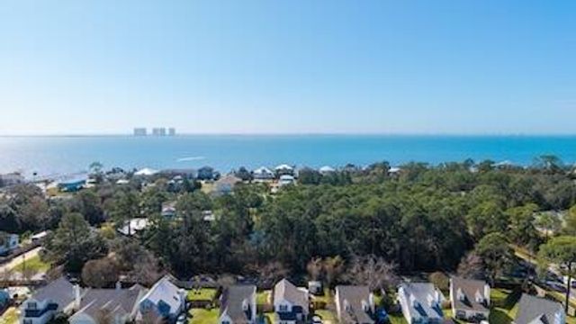 3131 Birdseye Circle, Gulf Breeze, FL 32563