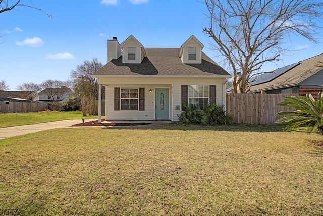 3131 Birdseye Circle, Gulf Breeze, FL 32563