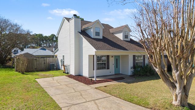 3131 Birdseye Circle, Gulf Breeze, FL 32563