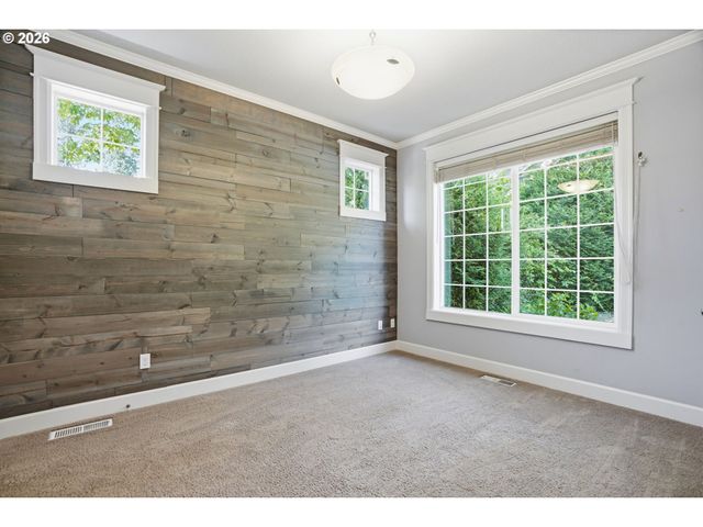 13874 Sw HALCYON Ter, Portland, OR 97223