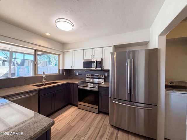 4813 S TERRY Lane, Tempe, AZ 85282