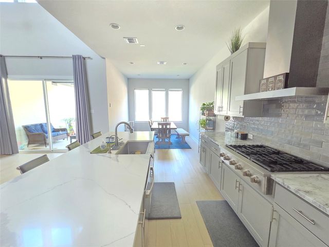 1564 Sawmill XING, Round Rock, TX 78665